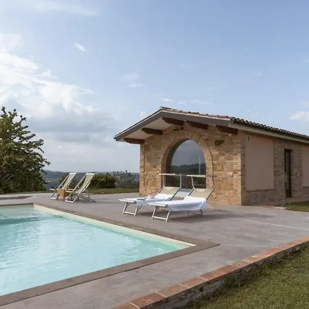 Ferienhaus Mit Privatpool Fuer 12 Personen Ca 350 M In Loro Piceno, Marken Provinz Macerata